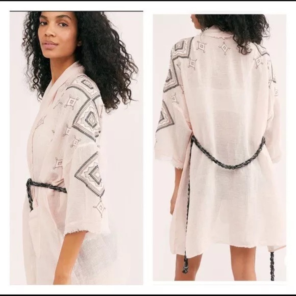 Free People Embroidered Robe XS - Picture 2 of 2